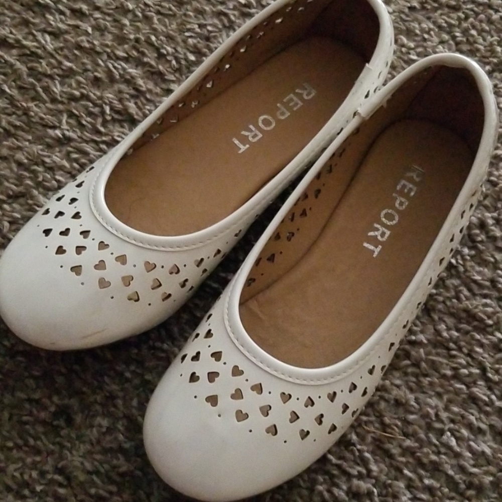 Flats - Picture 2 of 2